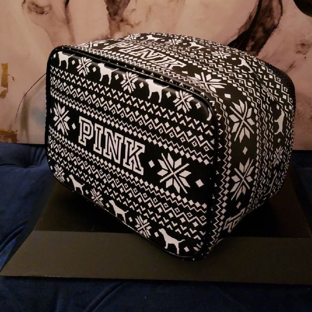 Victoria Secret PINK Nordic Travel Case